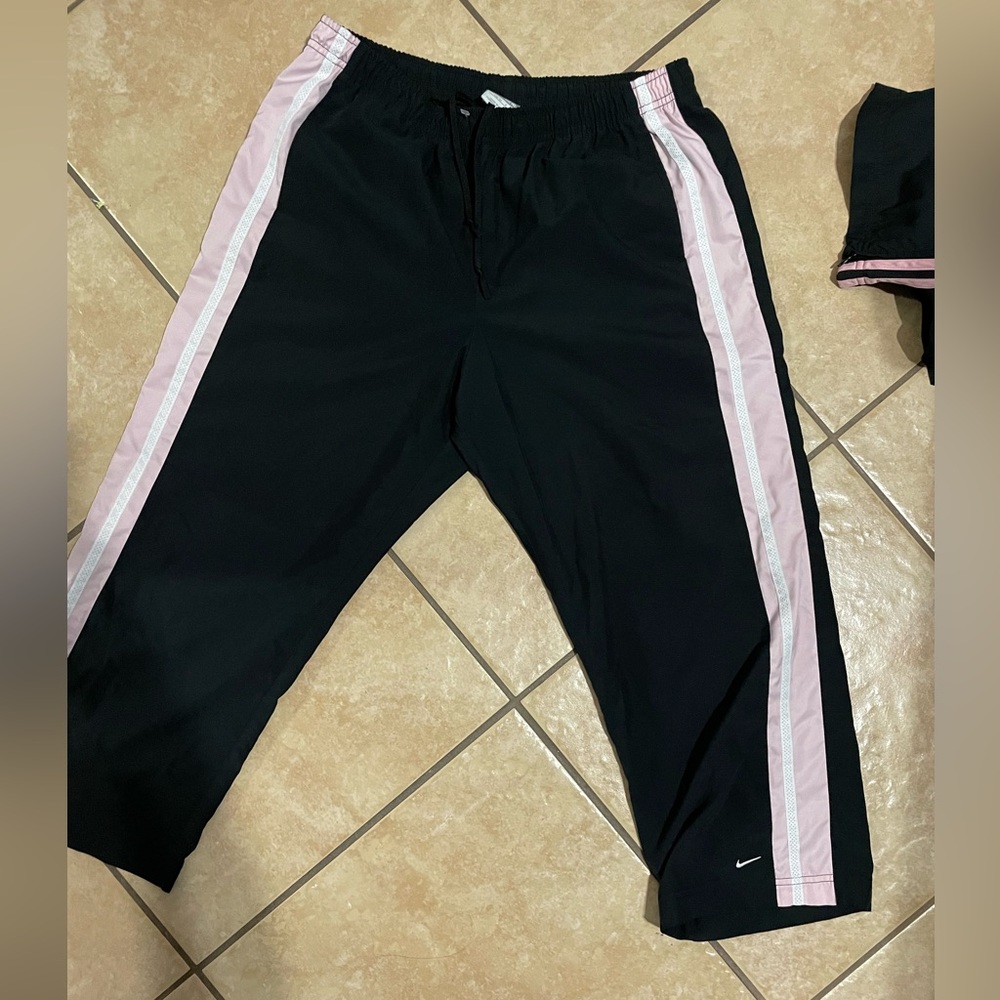 Nike cropped joggers